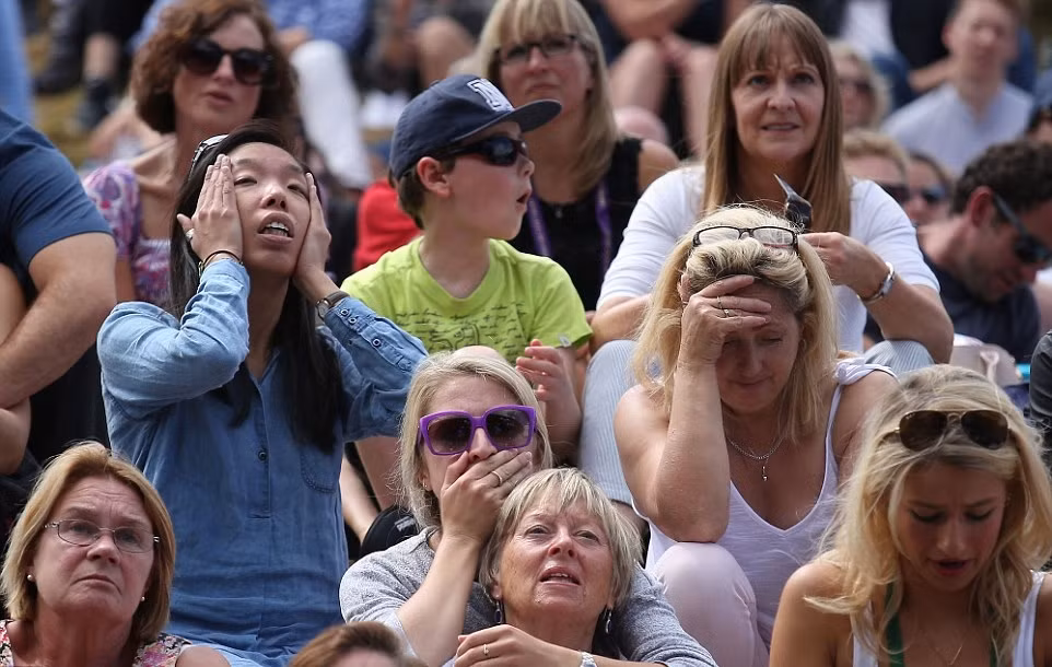 Lội ngược dòng, Querrey biến Murray thành cựu vô địch Wimbledon ảnh 2