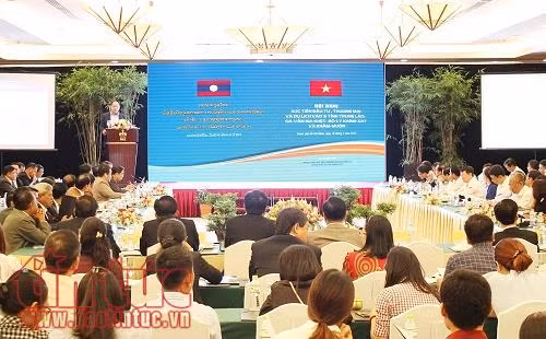 Ba tỉnh Trung Lào mời gọi doanh nghiệp xúc tiến thương mại, đầu tư, du lịch ảnh 1