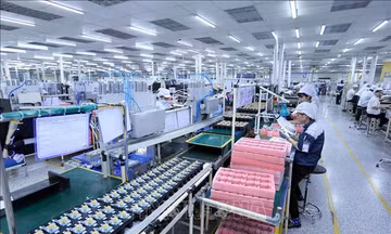Ngày Doanh nhân Việt Nam 13/10: Khơi thông nguồn lực thúc đẩy kinh tế tư nhân
