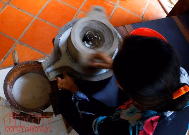 Người giữ 'hồn' cho hơn 50 loại bánh dân gian Nam Bộ ảnh 2