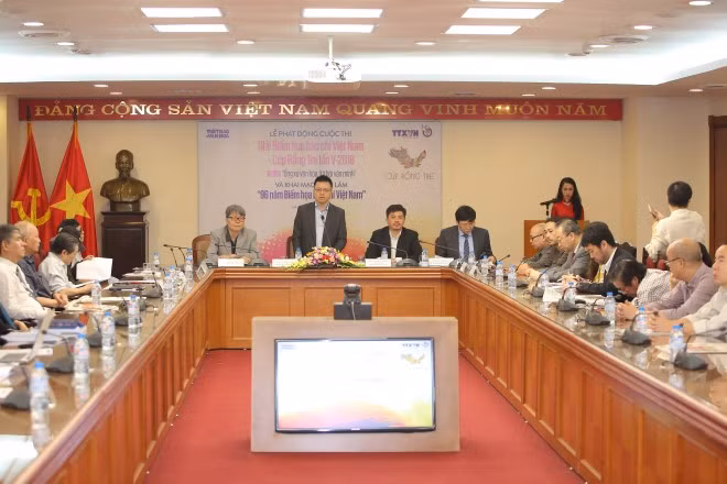 Giải Biếm họa báo chí Việt Nam - Cúp Rồng Tre chính thức trở lại ảnh 1