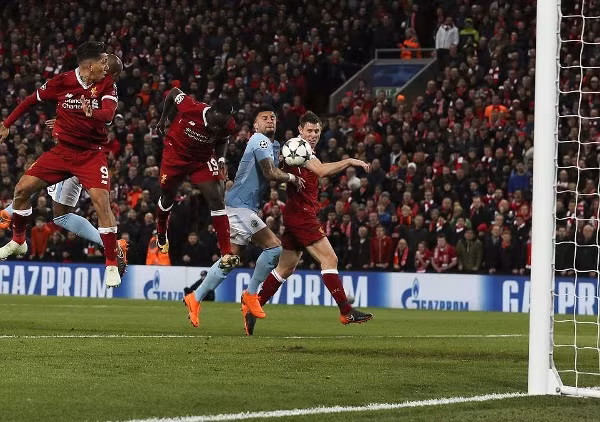 Salah tỏa sáng, Liverpool nhấn chìm Man City chỉ trong 19 phút ảnh 3