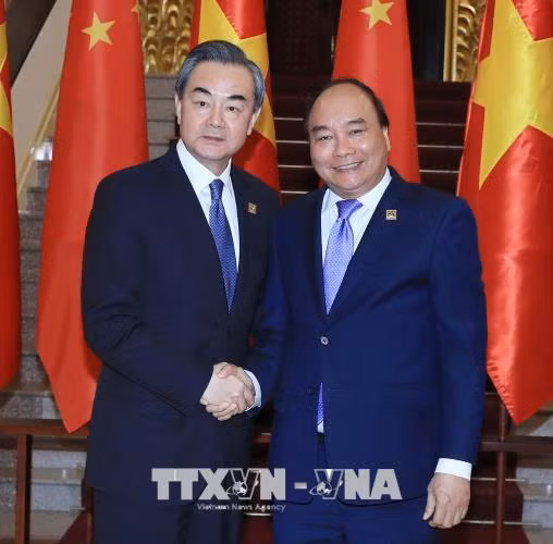 Tiếp tục thúc đẩy xu thế phát triển tích cực mối quan hệ Việt Nam - Trung Quốc ảnh 1