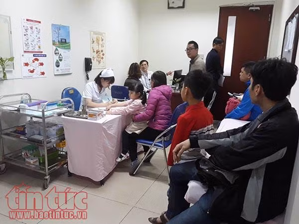 Ngày thứ 7 đầu tiên tổ chức khám theo yêu cầu: Người bệnh đều rất hài lòng ảnh 1