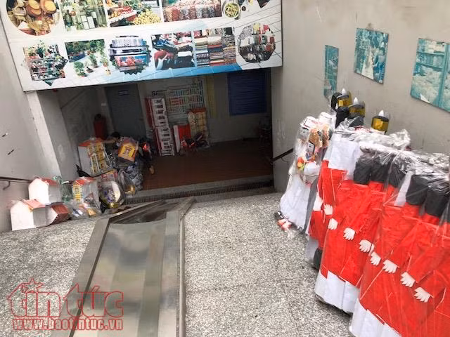 Không chỉ chợ Quang, nhiều chợ Hà Nội cũng đối mặt với nguy cơ hỏa hoạn ảnh 1