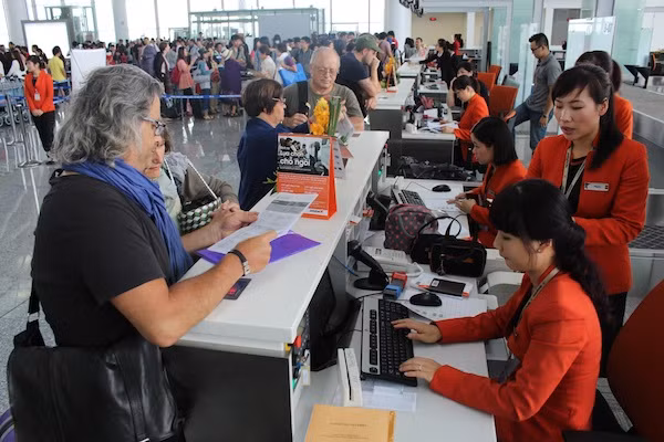 Jetstar Pacific chưa điều chỉnh tăng phí vé máy bay ảnh 1