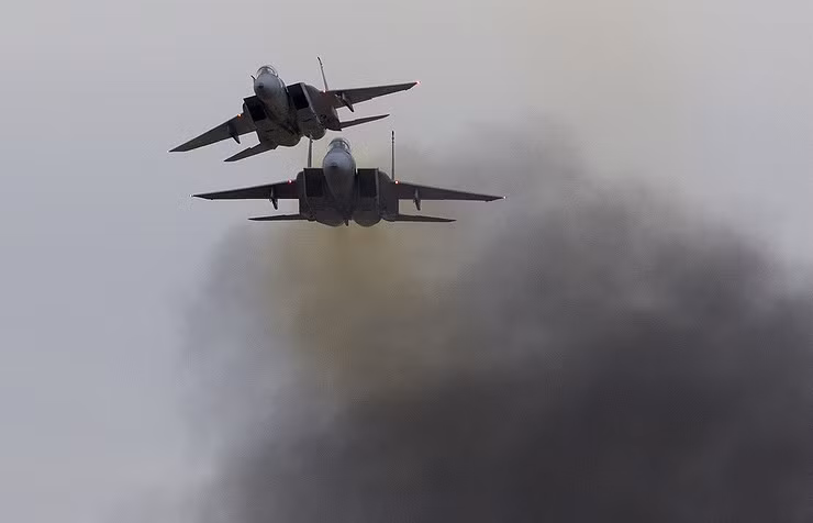 Nga xác định F-15 Israel đã dội tên lửa vào căn cứ không quân Syria ảnh 1