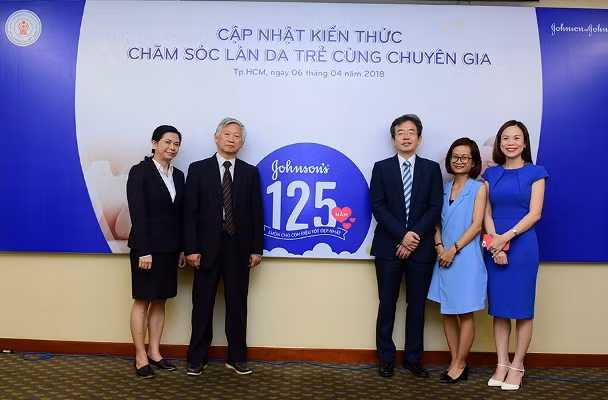 Johnson’s® kỷ niệm 125 năm thành lập và phát triển ảnh 1