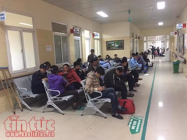 Ngày thứ 7 đầu tiên tổ chức khám theo yêu cầu: Người bệnh đều rất hài lòng ảnh 7