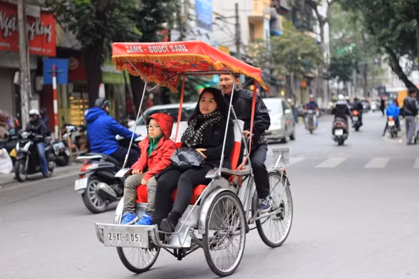 Thời tiết ngày 4/4: Bắc Bộ mưa dông trước khi rét đậm, có nơi dưới 10 độ C ảnh 1