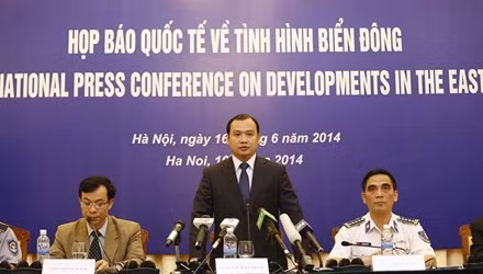 Việt Nam không sử dụng người nhái tại khu vực giàn khoan ảnh 1