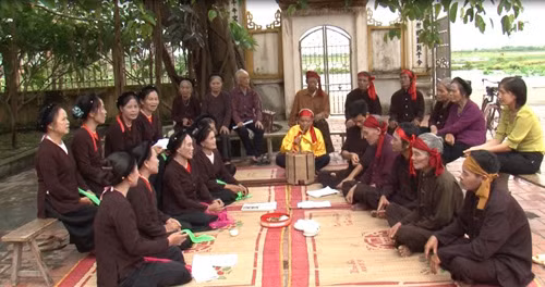 Bảo tồn nghệ thuật hát trống quân Bùi Xá ảnh 1