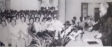 Bác Hồ và những bài học với người làm báo ảnh 2