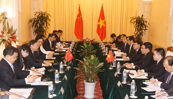 PTT Phạm Bình Minh yêu cầu Trung Quốc rút giàn khoan và đàm phán ảnh 2