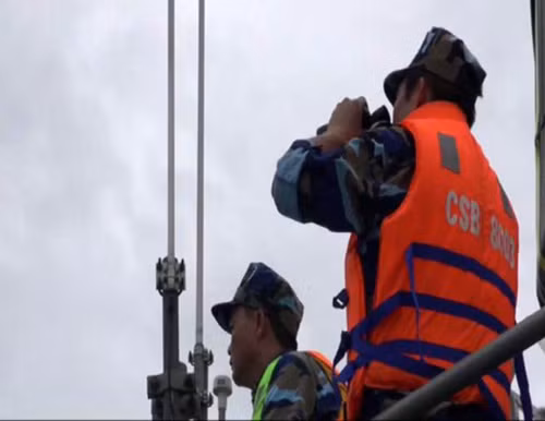 Trung Quốc điều máy bay trinh sát tới giàn khoan ảnh 1