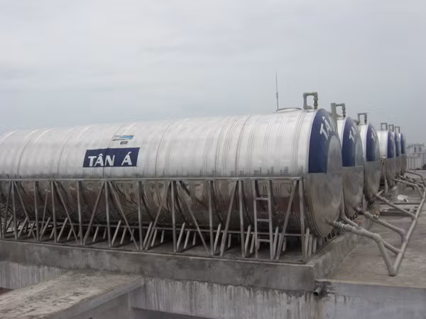 Lắp đặt và sử dụng bồn nước inox an toàn ảnh 1