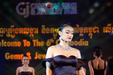 Hội chợ đá quý Campuchia 2014 ảnh 8