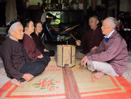 Bảo tồn nghệ thuật hát Trống quân Bùi Xá ảnh 1