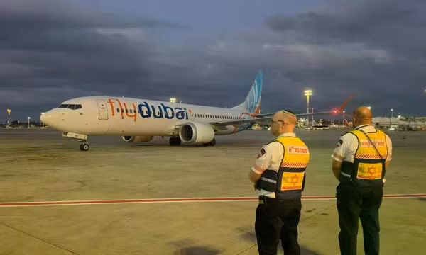 Chuyến bay cứu hộ của hãng FlyDubai chở hành khách trên chuyến bay FZ1073 hạ cánh tại Israel ngày 30/9/2026. Ảnh: Tổ chức cứu hộ MDA