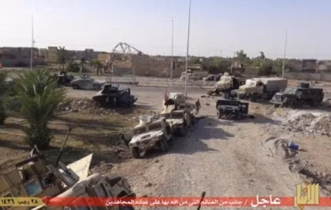 Thất thủ trước IS, Ramadi la liệt xác người ảnh 8