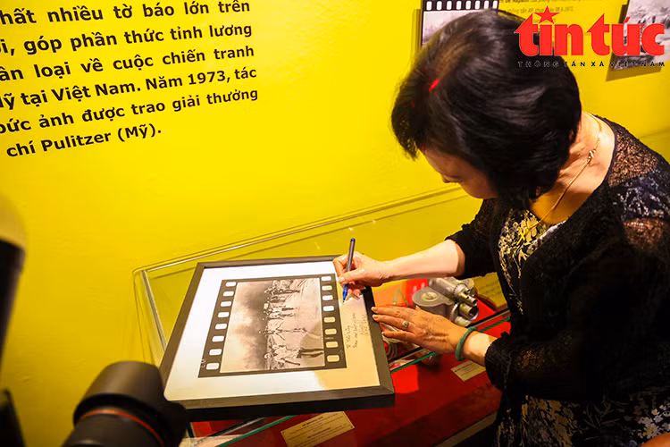 Chú thích ảnh