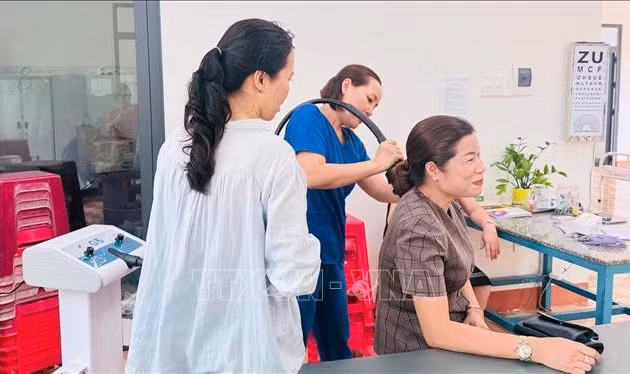 Tạo dựng mạng lưới an sinh xã hội vững chắc từ y tế cơ sở