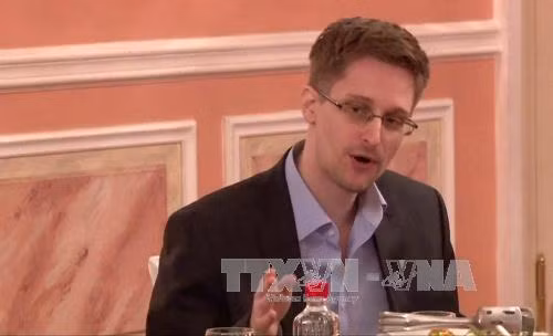 Nga phủ nhận thông tin sẵn sàng trao Edward Snowden cho Mỹ ảnh 1