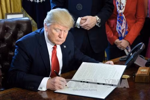 Doanh nghiệp Mỹ thận trọng trước các chính sách của Tổng thống Trump ảnh 1