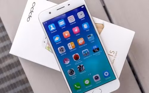 Nhiều sản phẩm smartphone ra mắt đón mùa Valentine ảnh 3