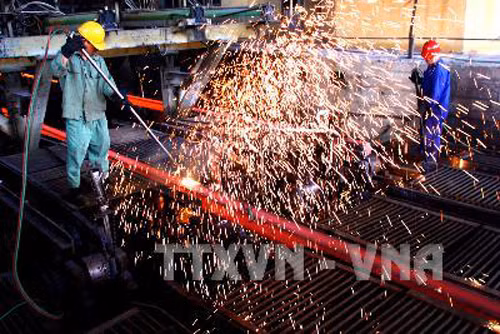Đầu năm, sản xuất và tiêu thụ thép giảm mạnh ảnh 1