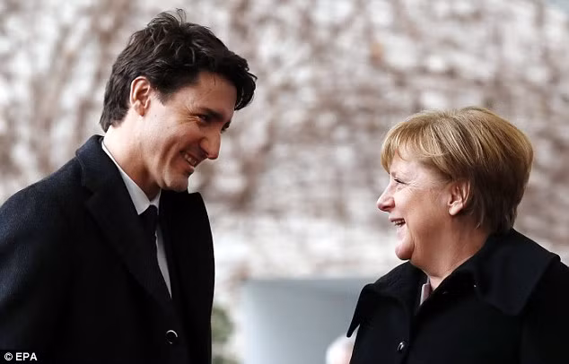 Bà đầm thép Merkel ‘rụng tim’ trước vẻ điển trai của Thủ tướng Canada ảnh 1