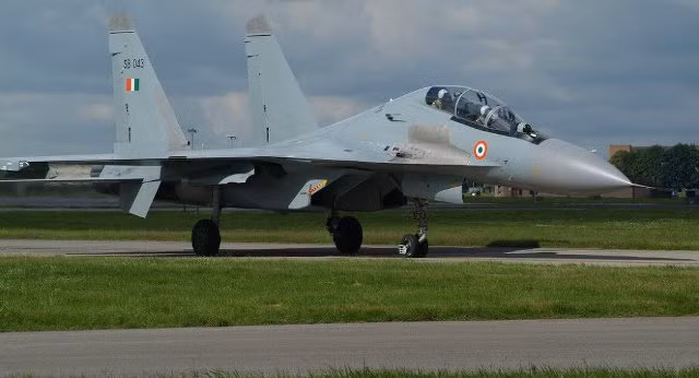 Nhiều nước quan tâm đến Su-30MKI được trang bị tên lửa BrahMos ảnh 1