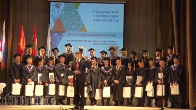 28 sinh viên Việt đầu tiên ngành điện hạt nhân tốt nghiệp tại Nga ảnh 1