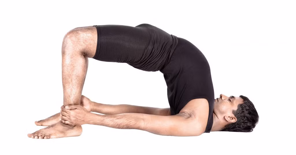 10 tư thế Yoga cực tốt cho 'chuyện ấy' ảnh 4
