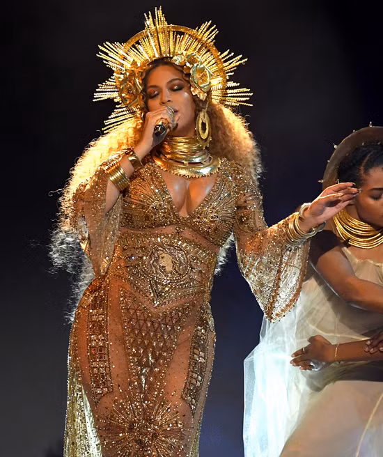 Adele bẻ đôi cúp Grammy để vinh danh Beyoncé ảnh 6