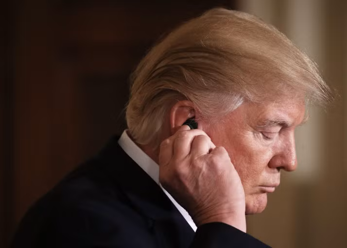 Dân tình ào ào đặt cược khả năng ông Trump bị luận tội ảnh 1