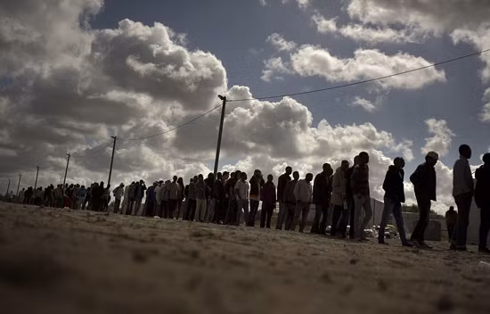 Calais, thành phố nơi mọi người đều muốn rời đi ảnh 10
