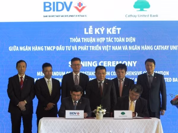 BIDV ký hợp đồng vay hợp vốn quốc tế 105 triệu USD ảnh 1