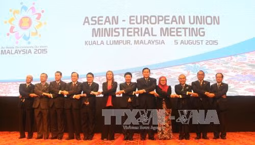ASEAN và các nước đối tác thúc đẩy hợp tác và phát triển khu vực ảnh 1