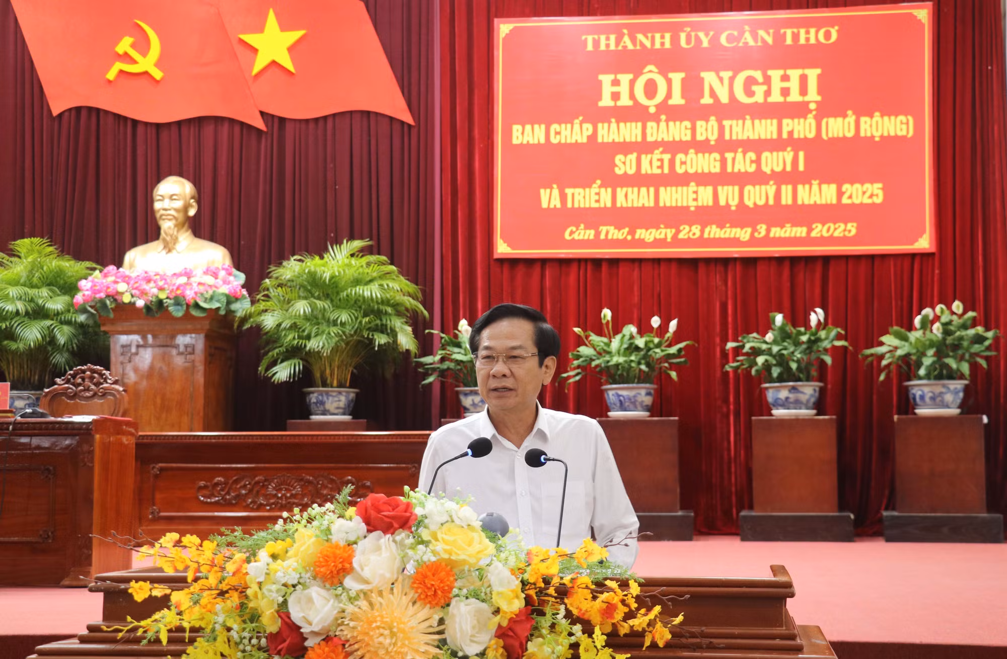 potal-hoi-nghi-bch-dang-bo-thanh-pho-can-tho-trien-khai-nhiem-vu-quy-ii-nam-2025-7939258.jpg