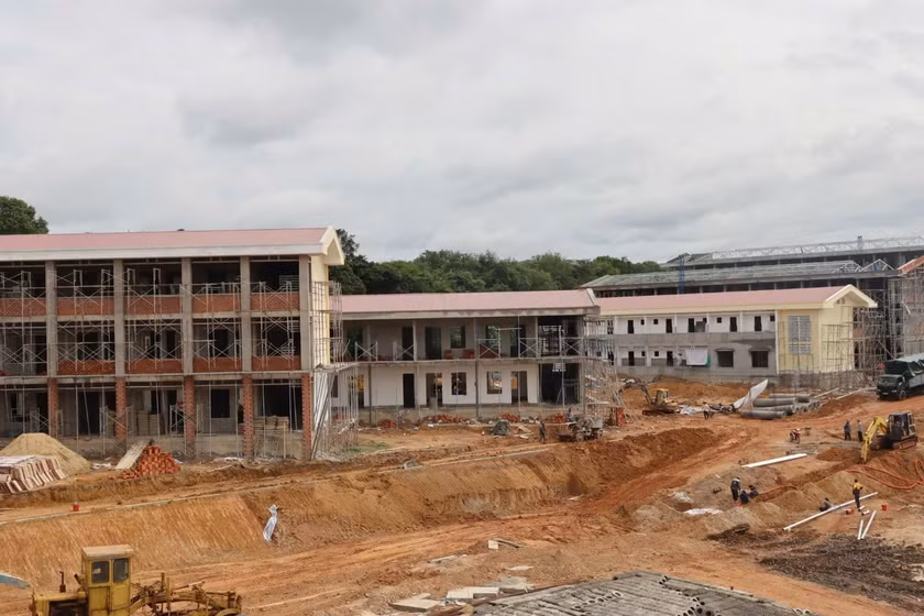 Gia Lai: Dự án 7 trường nội trú liên cấp vùng biên đều chậm tiến độ