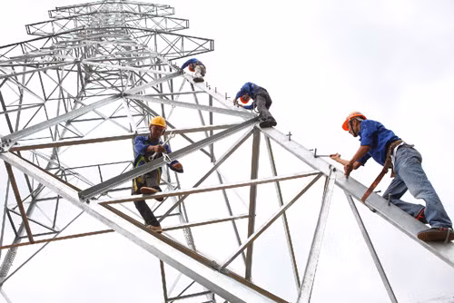 Tái cơ cấu doanh nghiệp nhà nước nhìn từ EVN ảnh 1