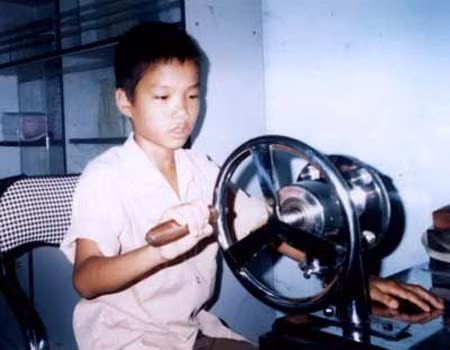 Xử nghiêm vụ bớt xén tiền trẻ em tàn tật ảnh 1