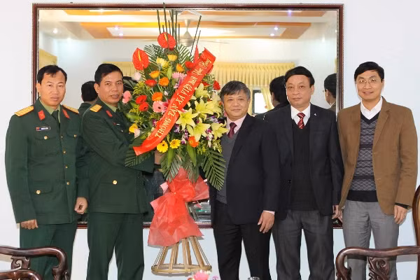 TTXVN - Sư đoàn 304, 'Thủy chung- Trong sáng- Sắt son' ảnh 1