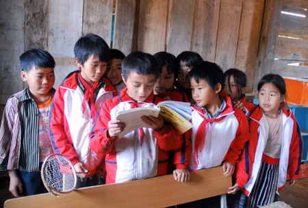 Nhọc nhằn đi tìm con chữ ở Pu Sam Cáp ảnh 2
