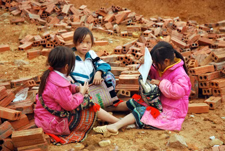 Nhọc nhằn đi tìm con chữ ở Pu Sam Cáp ảnh 4