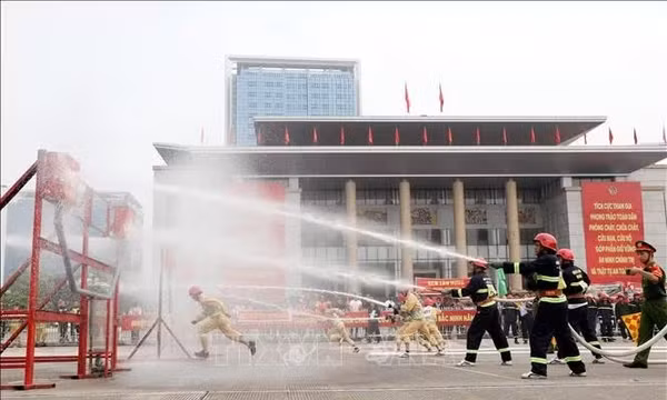 Những điểm mới trong dự thảo Luật về vũ khí và phòng cháy, chữa cháy