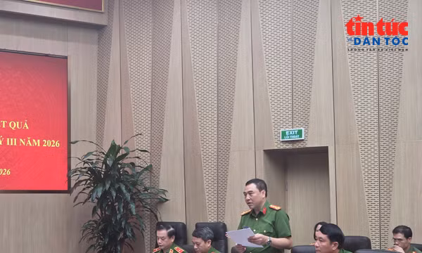 Khởi tố 9 bị can liên quan vụ án cựu Thứ trưởng Trần Văn Thuấn
