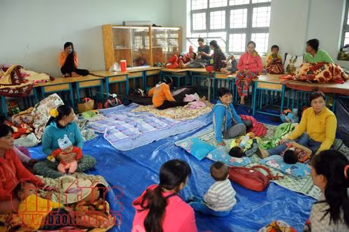 Hàng ngàn người dân tránh trú an toàn trước giờ bão 16 đổ bộ ảnh 1