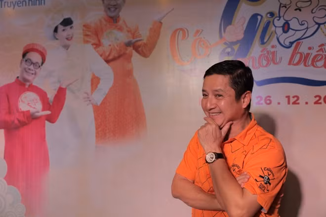 Dàn sao hài đất Bắc hội tụ trong phim sitcom ‘Có giời mới biết’ ảnh 3